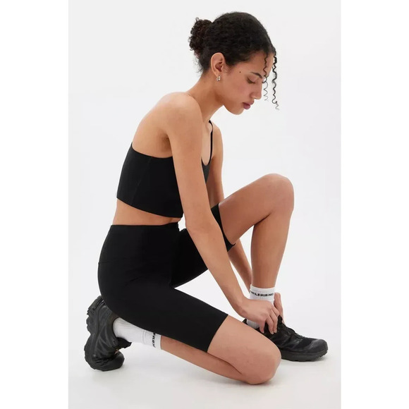 NWT Girlfriend Collective Paloma Racerback Sports Bra - MSRP $38 - Picture 3 of 3